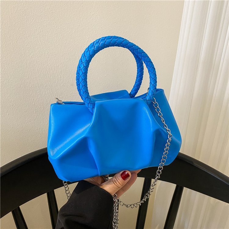 Portable Cloud Underarm Pleated Tote - Stylish Chain Crossbody Bag for Women snake - label