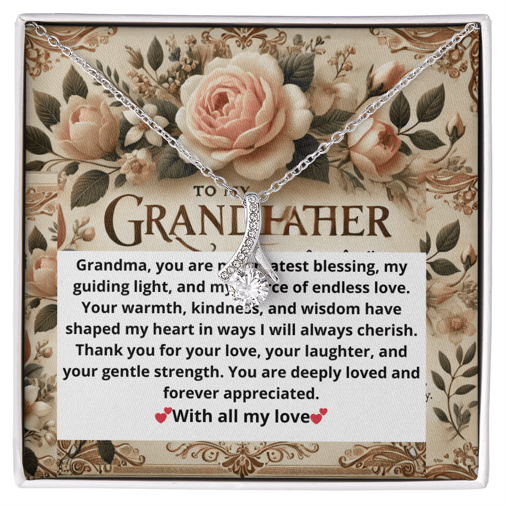 Alluring Beauty Necklace – A Heartfelt Gift for Grandmothers snake - label