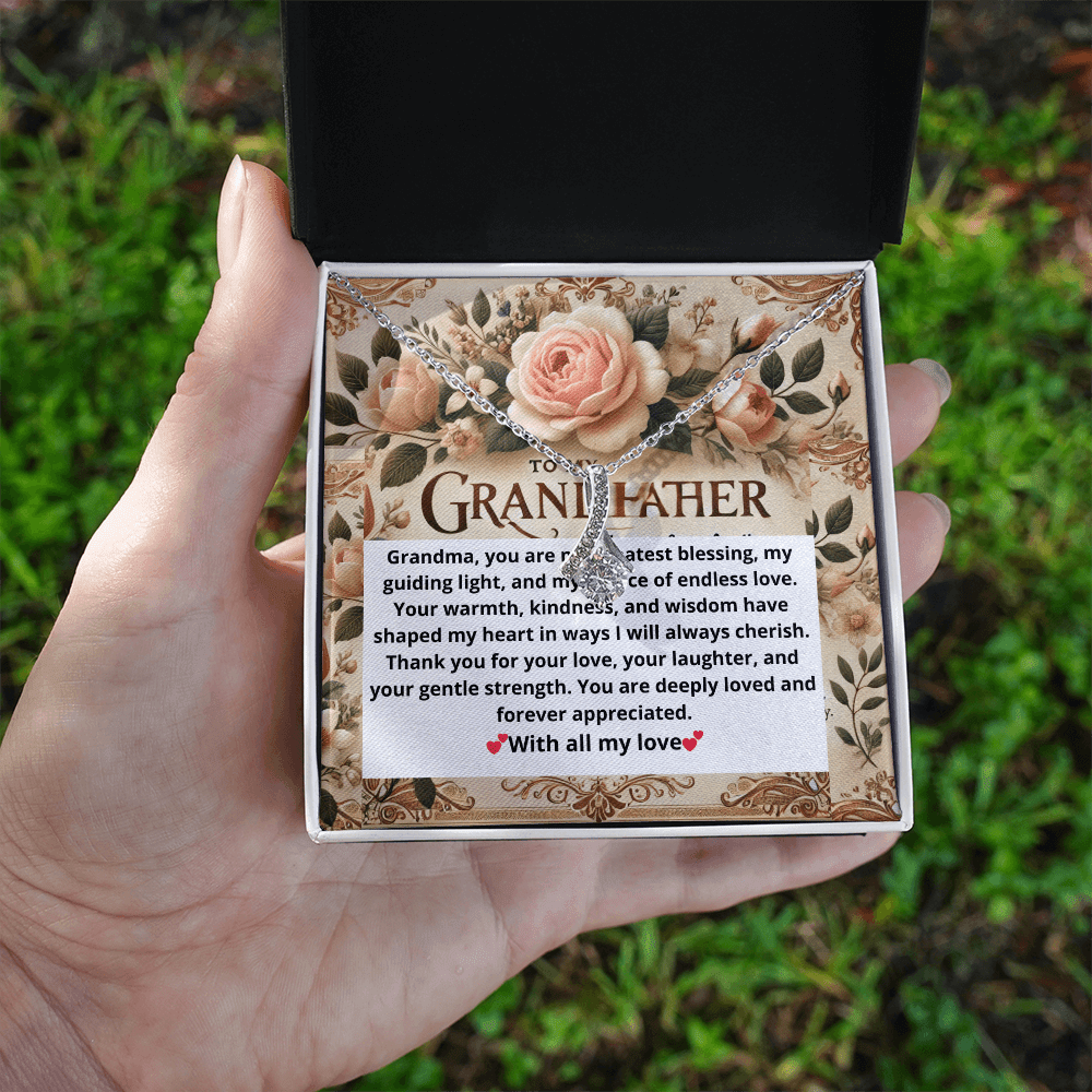 Alluring Beauty Necklace – A Heartfelt Gift for Grandmothers snake - label