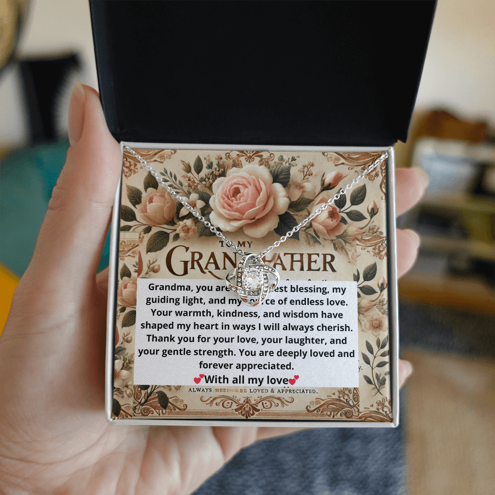 Love Knot Necklace – A Heartfelt Gift for Grandmothers snake - label
