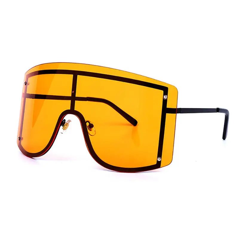 Cristina Sunglasses for Stylish UV Protection with Trendy Design snake - label