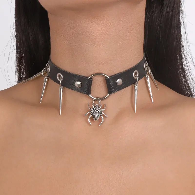 Punk Geometric Snake Necklace with Adjustable Circumference snake - label