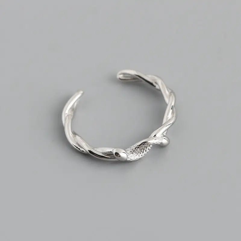 Snake Twisted Rope Ring with Exotic Live Species Design snake - label