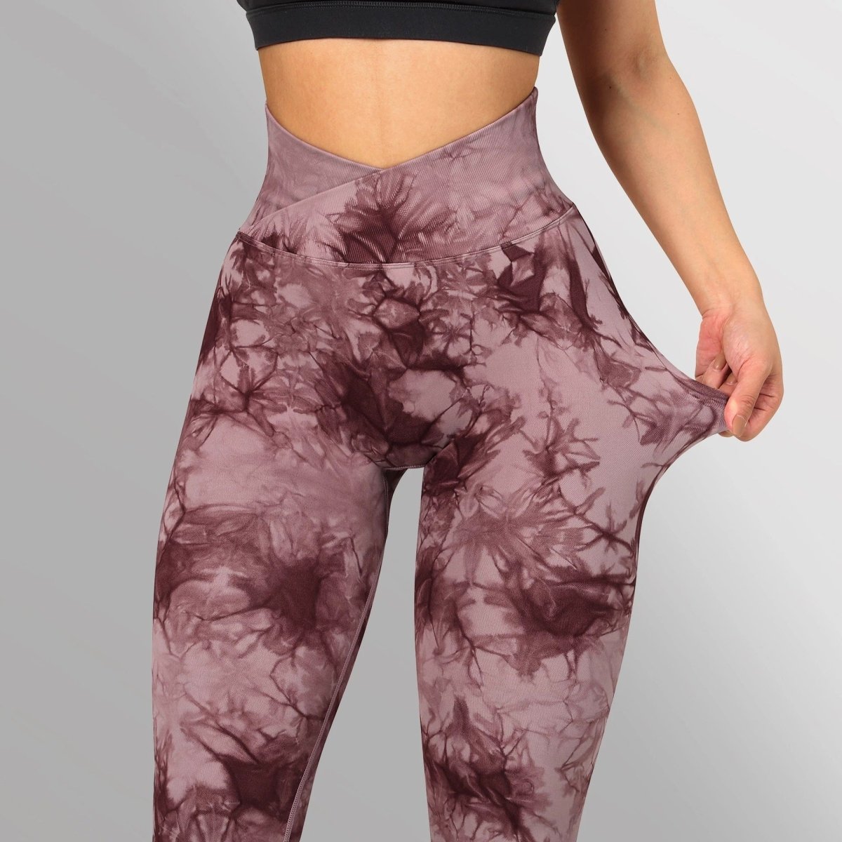 Seamless Tie - Dye Leggings snake - label
