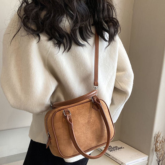 Women's Fashion Suede Crossbody Handbag - Stylish & Special - Interest Design snake - label