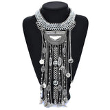 Alloy Diamond Necklace with Flower Design & Diamond Sparkle - snake - label