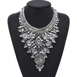 Alloy Diamond Necklace with Flower Design & Diamond Sparkle - snake - label