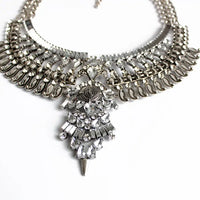 Alloy Diamond Necklace with Flower Design & Diamond Sparkle - snake - label