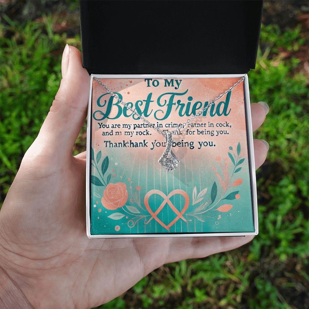 Alluring Beauty Necklace – A Meaningful Gift for Best Friends snake - label