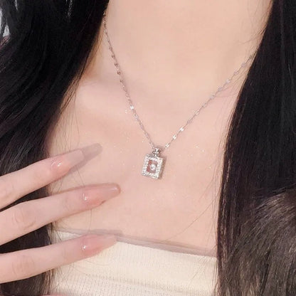 Luxury Perfume Bottle Necklace snake - label