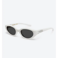 Babila Retro Style Fashion Sunglasses with PC Frame & UV Protection