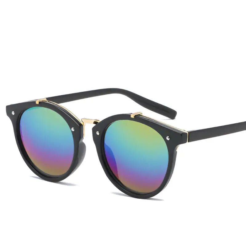 Cordelia UV400 Protected Lightweight Sunglasses with Adjustable Frame snake - label