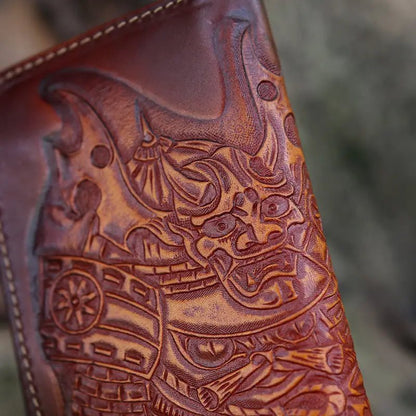 Cowhide Men's Wallet with Embossed Design | 2 Banknote Pockets | 8 Card Slots snake - label