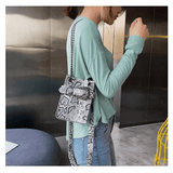 Crossbody Snake Bag with Trendy Korean Design & Snake Pattern Chain snake - label