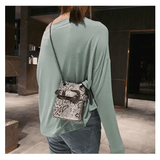 Crossbody Snake Bag with Trendy Korean Design & Snake Pattern Chain snake - label