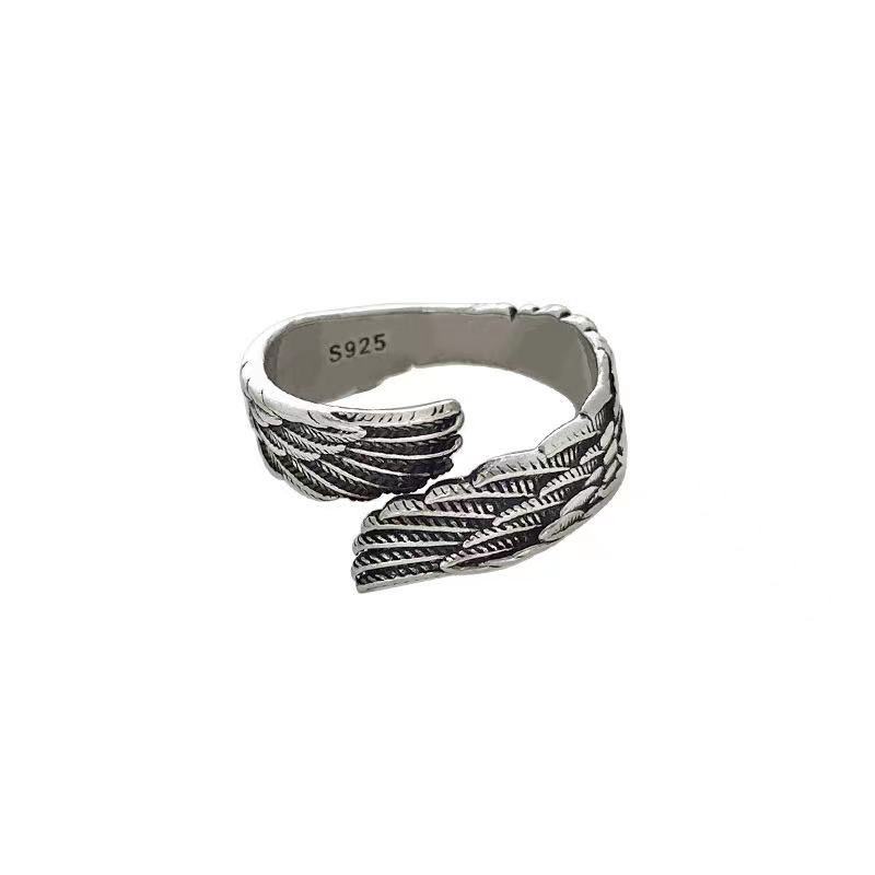 Angel Wings Love Couple Silver Ring - Elegant Plain Design for Romantic Gifts snake - label