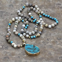 Lasso Bead Necklace: Premium Agate Stones, Elegant and Versatile Style snake - label