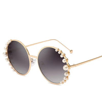 Round Frame Pearl Sunglasses with UV400 Protection and Metal Frame snake - label