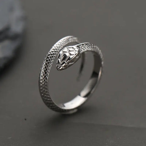 size chart rings: snake ring