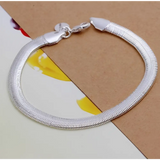 Snake Bracelet Silver: Elegant 20cm Silver Bracelet - Sleek Design - snake - label