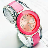 Stylish Ladies Bracelet Watch with Quartz Movement & Trendy Colors snake - label