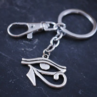 Tide Brand Unisex Eyes Metal Keychain | Stylish Eye Design - snake - label