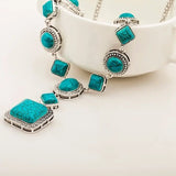 Turquoise Necklace with Healing Turquoise Stones - Alloy, 56.5CM Circumference, Elegant Design snake - label